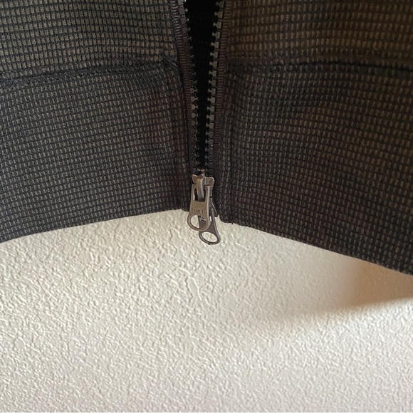 Vintage 1946 Men’s Dark Grey Sweater - Picture 5 of 5